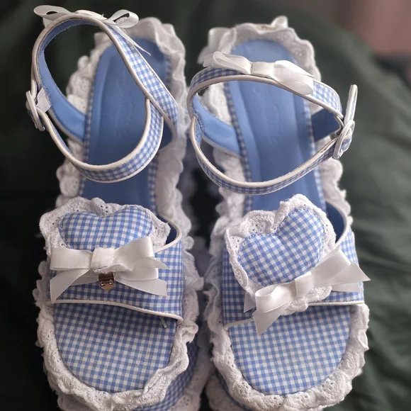 Gingham Eyelet Lace Ruffled Wedge Heels Sugar Thrillz - Blue - Picture 2 of 4